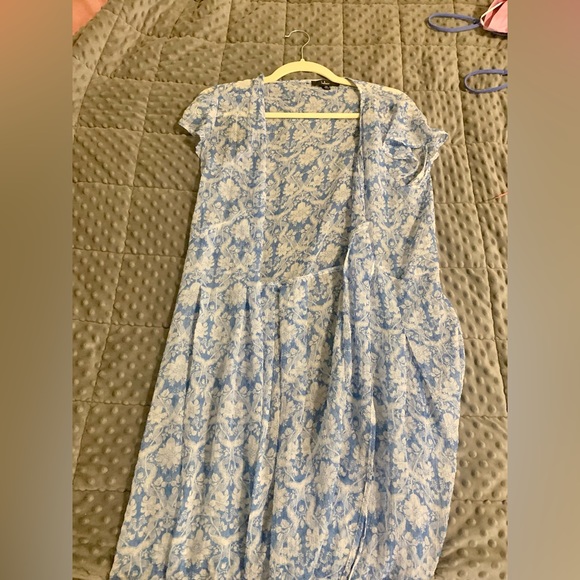 Tender Times Light Blue Floral Print Tie-Front Duster - Picture 6 of 6